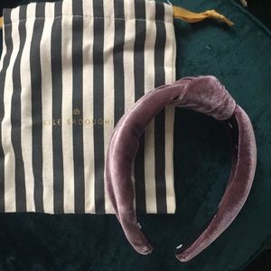 New Lele Sadoughi velvet knotted headband with bag